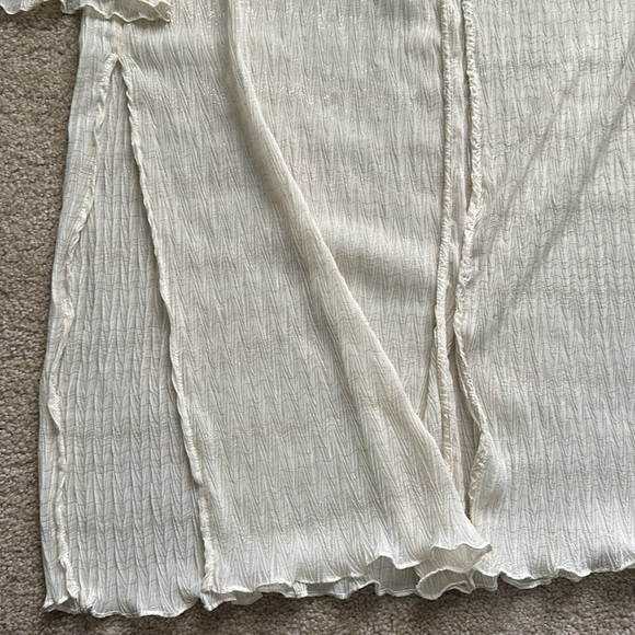 VICI x Summer of Diane Gauzy Ivory with Metallic Gold Detail Swim Cover Up Small - Picture 4 of 9